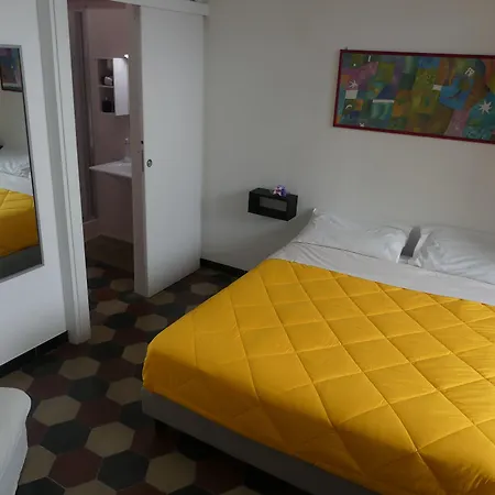 Casa Diaz 3* 卡利亚里