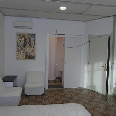 Casa Diaz 招待所 卡利亚里