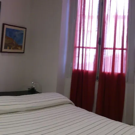 招待所 Casa Diaz 3*