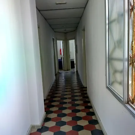 招待所 Casa Diaz 卡利亚里
